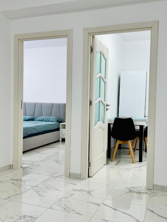 Altheda Living White House 29F-2 Apartment Suceava Ngoại thất bức ảnh